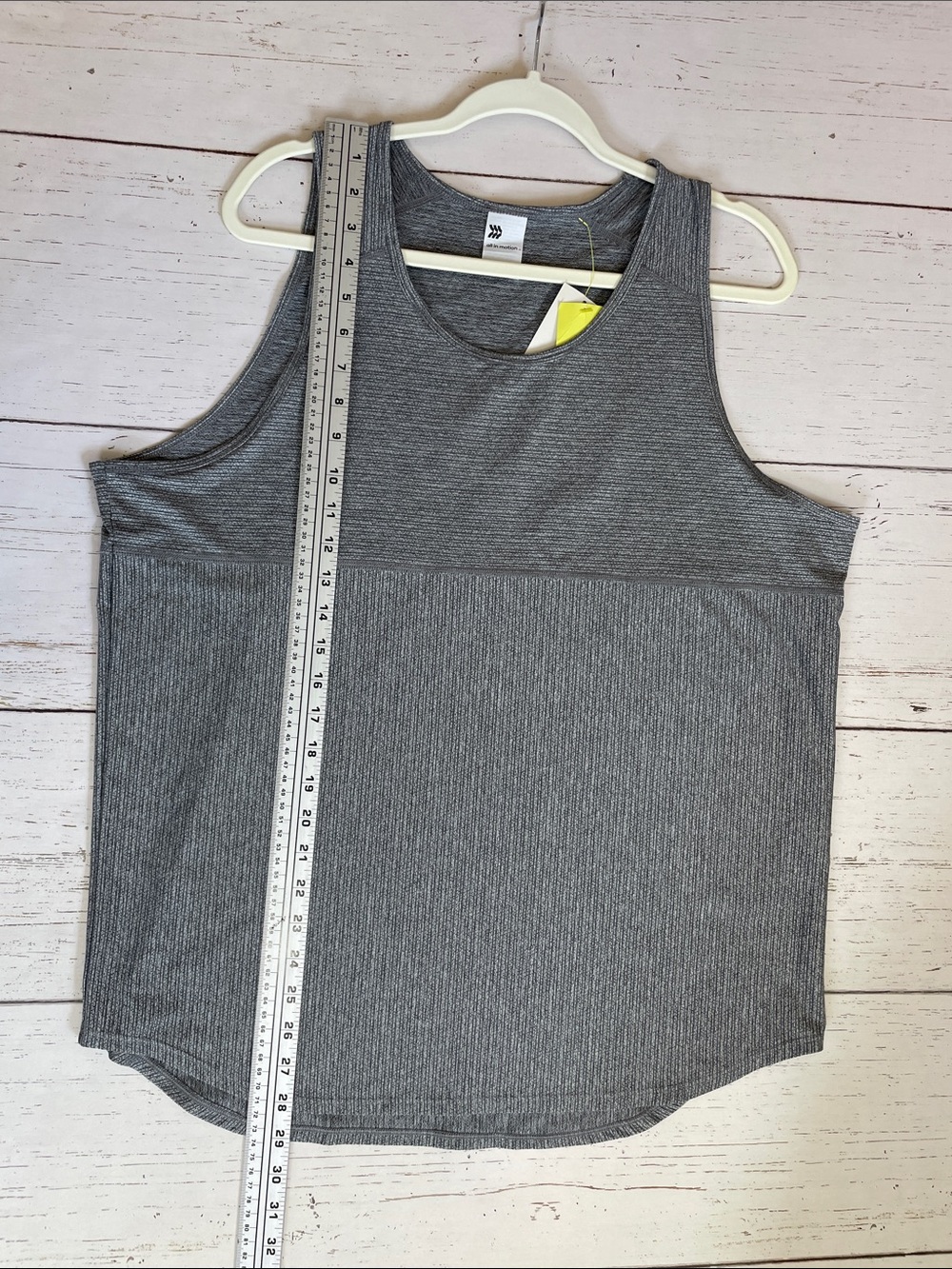 all in motion Workout Tank Top Bundle of 2 in Coral and Gray, size L, both NWT - Picture 12 of 14